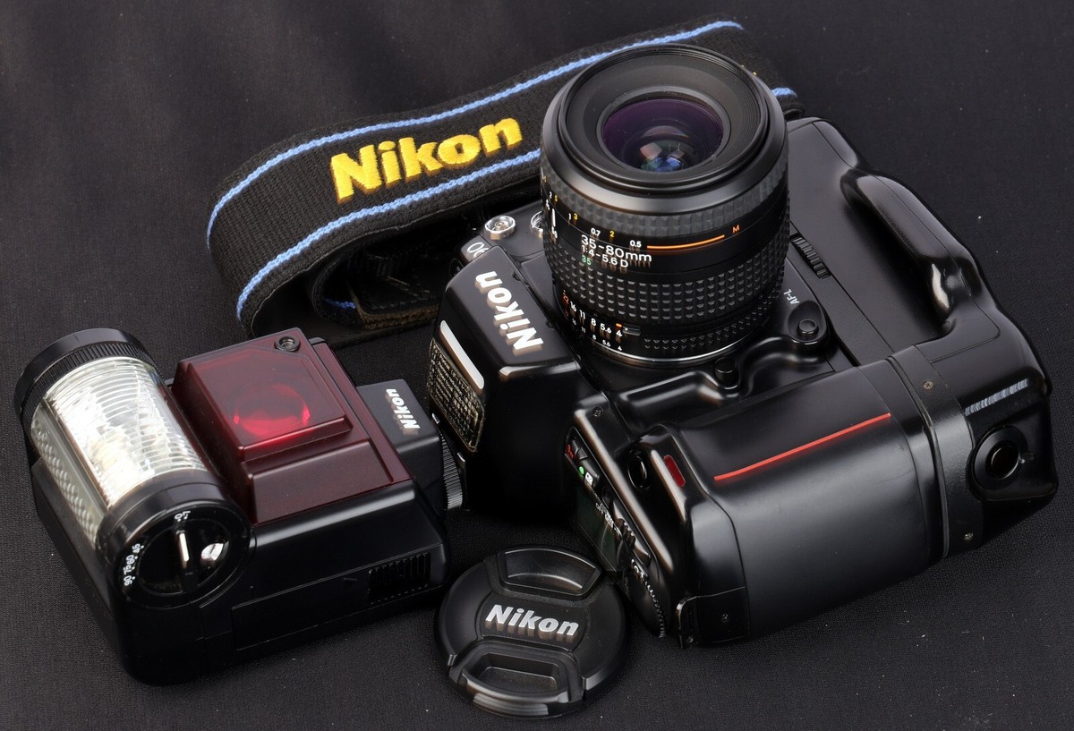 即決 Nikon ニコン カメラ F90X MB-10 即決 Nikon ニコン カメラ F90X