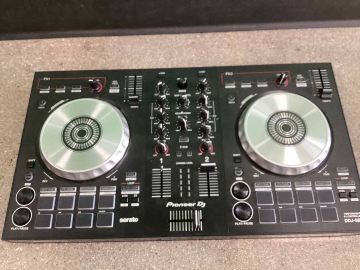 Pioneer DJ DDJ-SB3 DJ Controller Serato DJ Lite Compatible