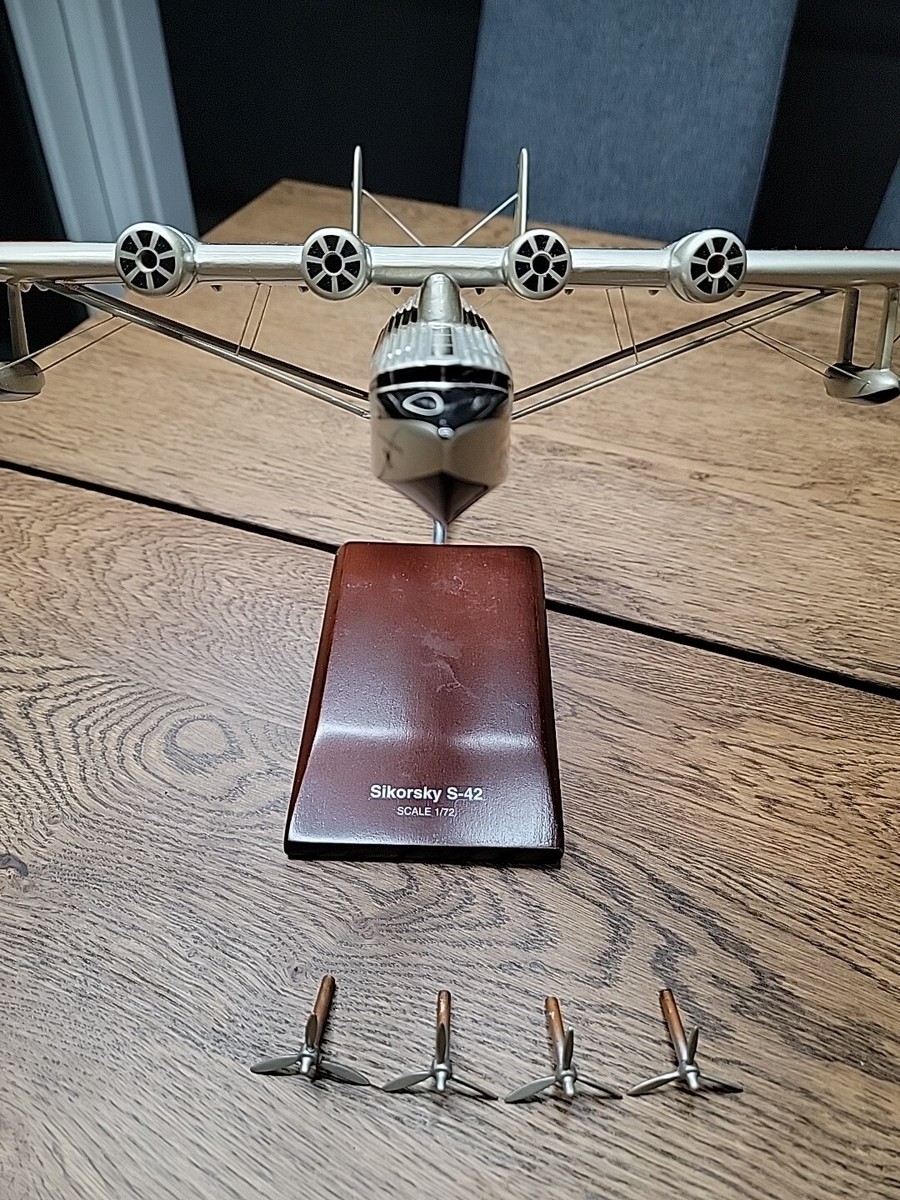 新品1/72エグゼクティブシリーズ Pan Am Sikorsky S-42