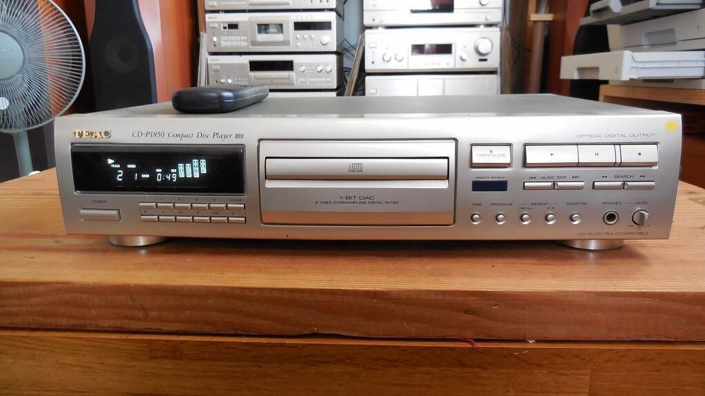 379 TEAC ティアック CD-P1850 CDプレーヤー 379 TEAC ティアック CD