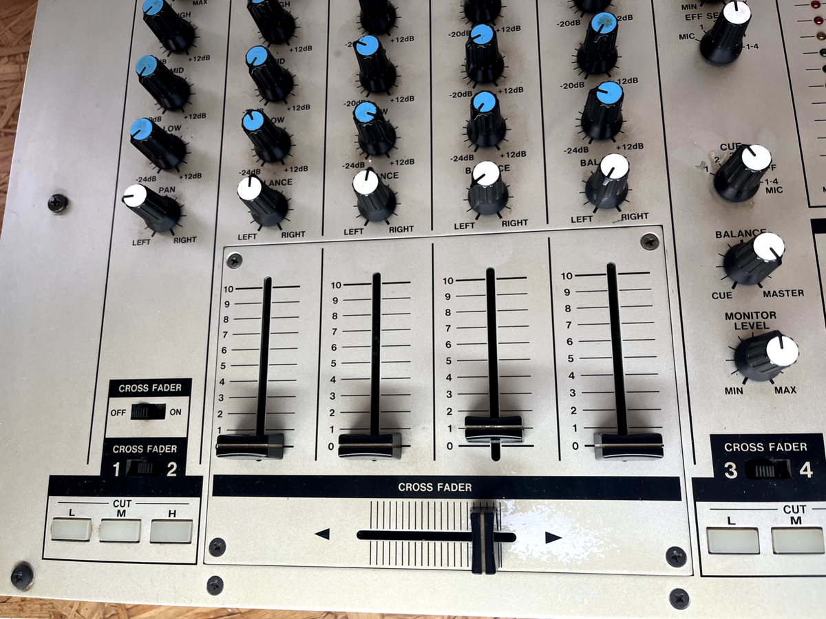 Technics SH-MX1200 DJ Audio Mixer Equipment 4-channel Equalizer