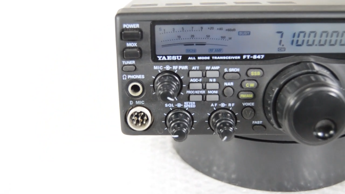 YAESU FT-847八重洲無線 オールモード トランシーバー 動作未確認