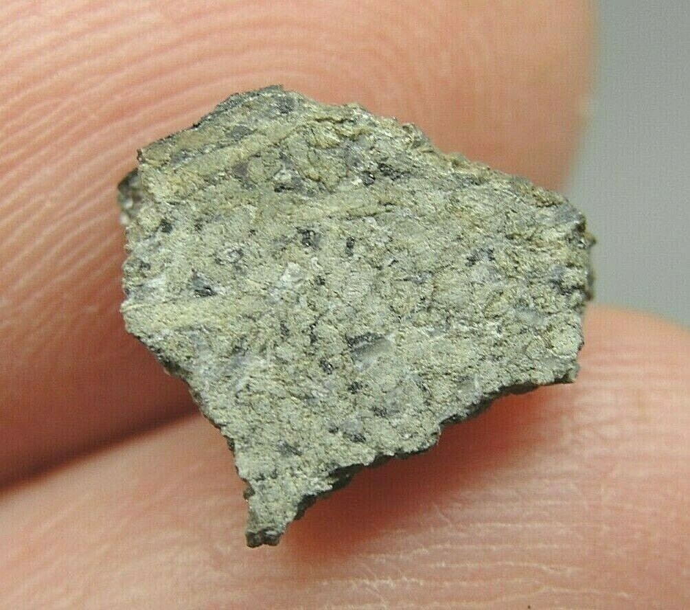 美品】マンドラビラ隕石 61g NO.392