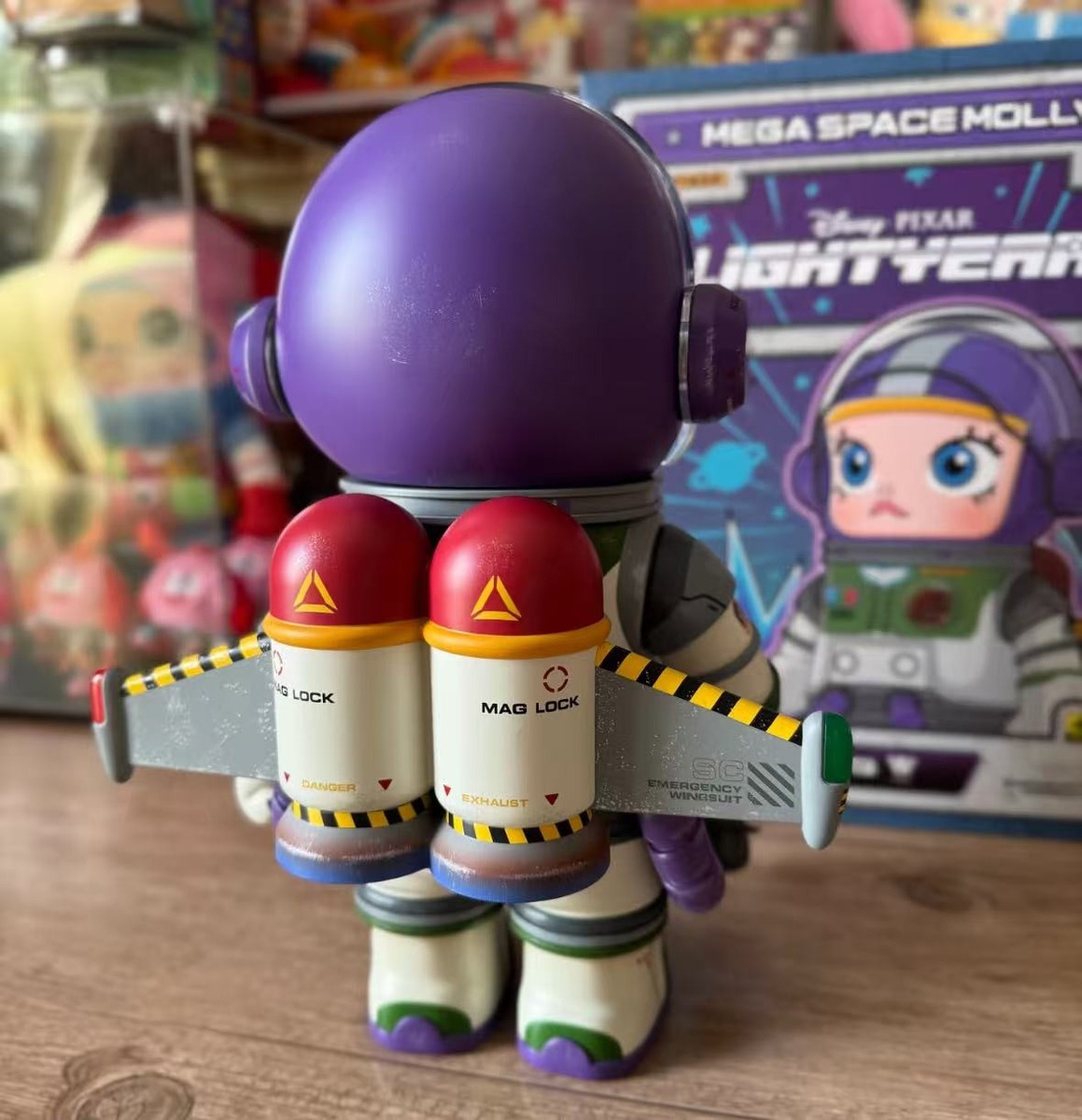 MEGA SPACE MOLLY 400% BUZZ LIGHTYEAR