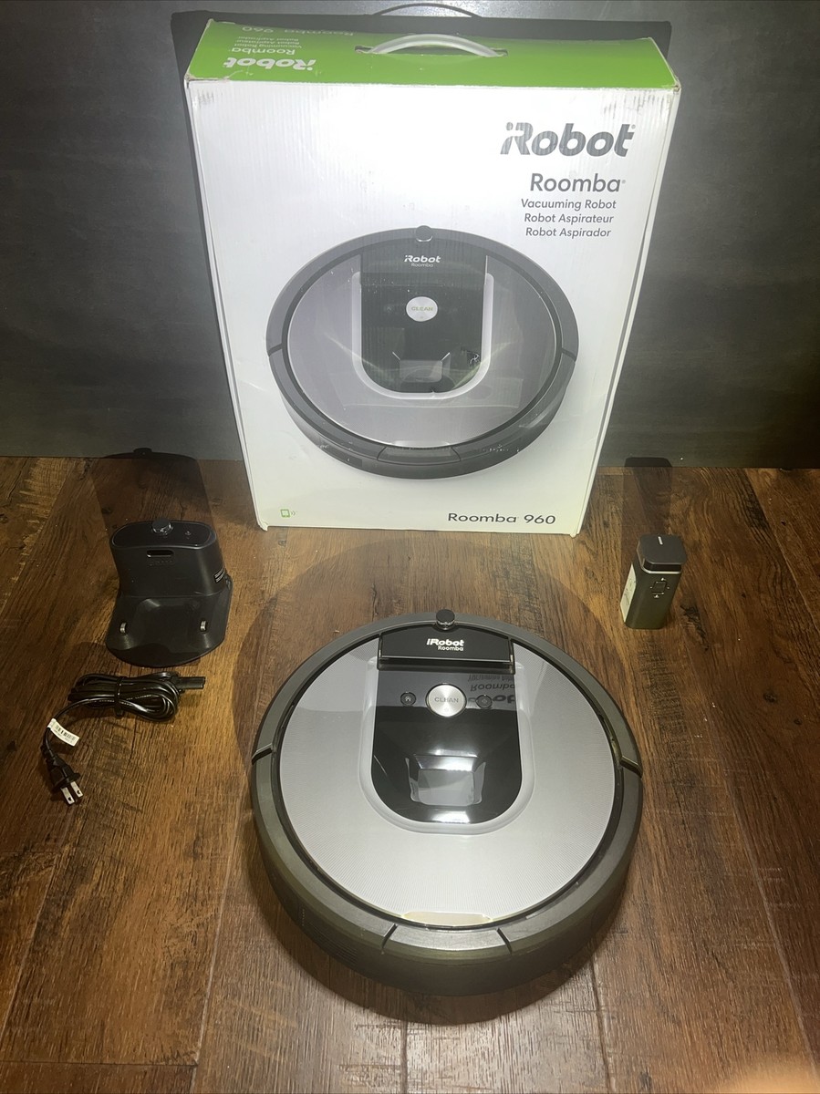 iRobot Roomba 960 Robotic Vacuum Cleaner - Gray (R960020