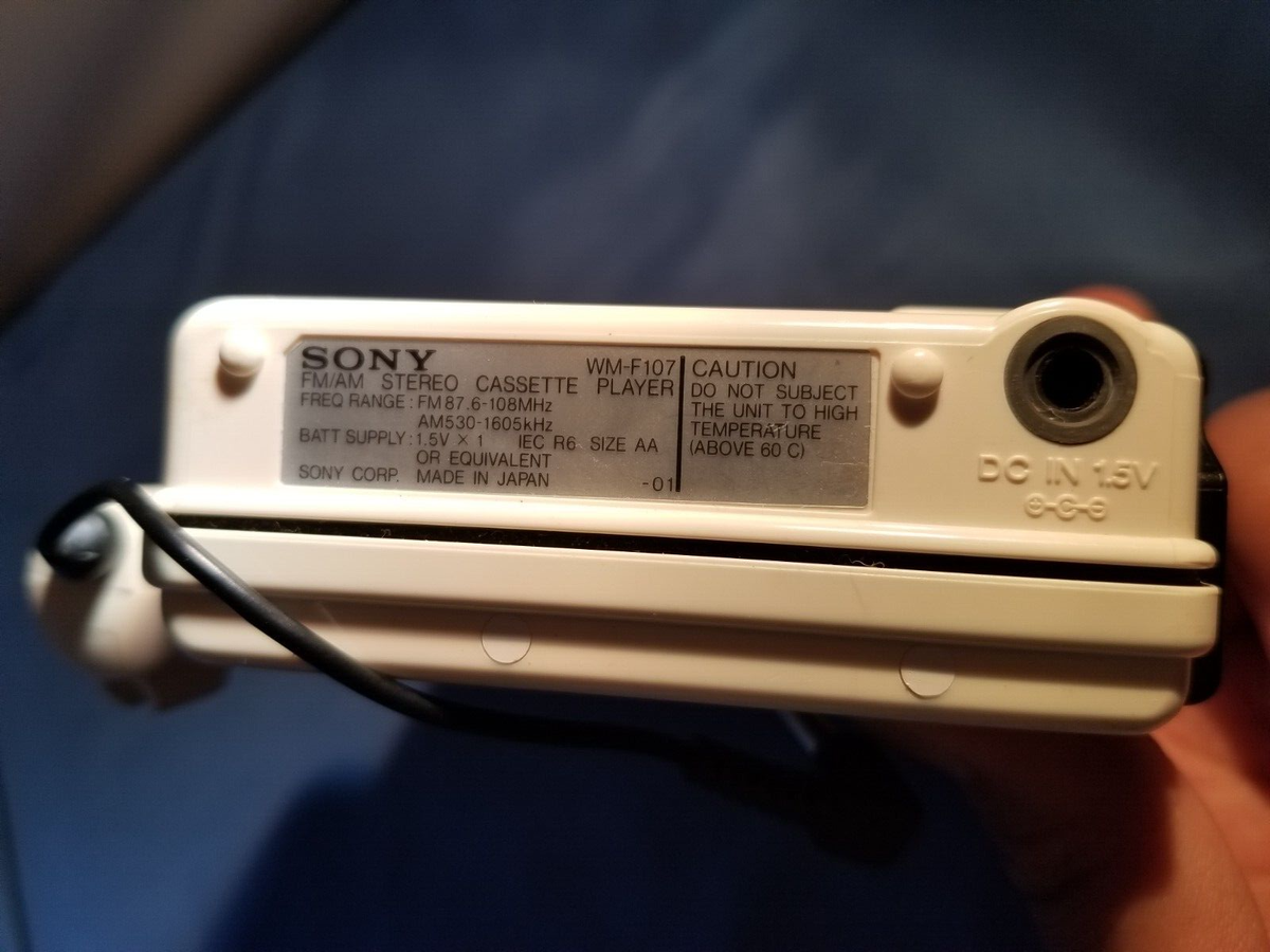 Rare Sony WM-F107 Solar Walkman - FM/AM Stereo Cassette Player | eBay
