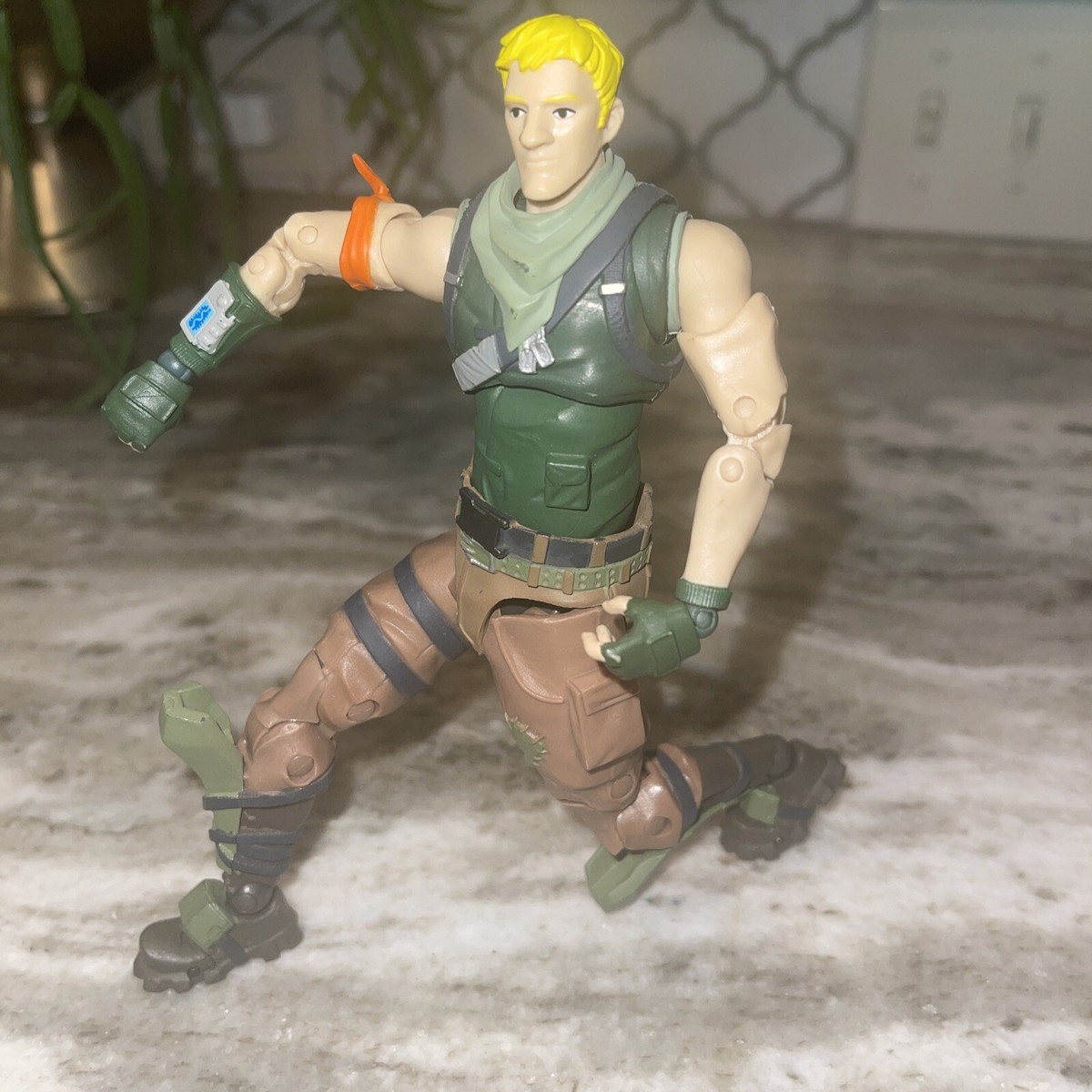 2019 Epic Games Fortnite Legendary Series Jonesy 6