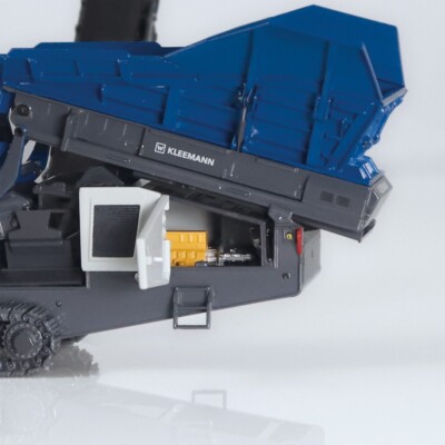 Kleemann Mobiscreen MSS 802i EVO Mobile Screening Plant NZG 1:50