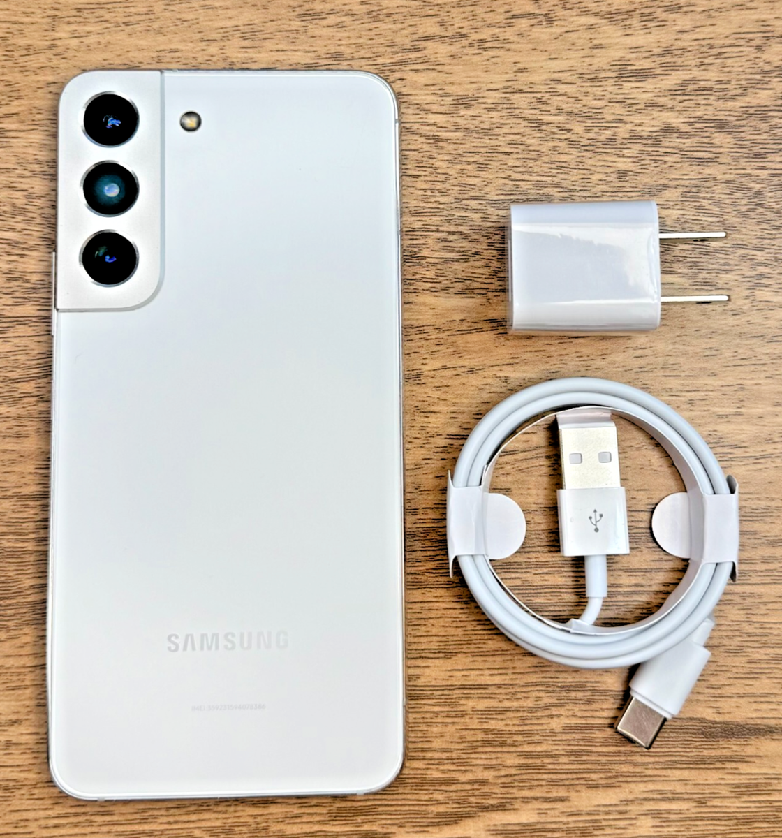 Galaxy S22 ファントムホワイト 最新 SCG13 Galaxy S22 SCG13