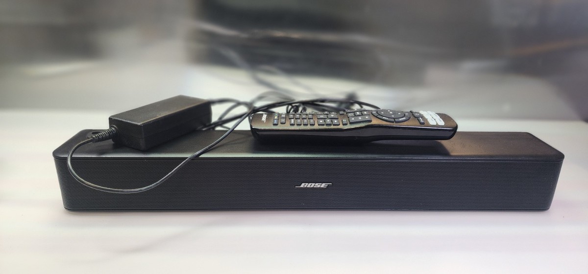 Bose Sound Bar Solo 5 TV Sound System Center Powered Speaker