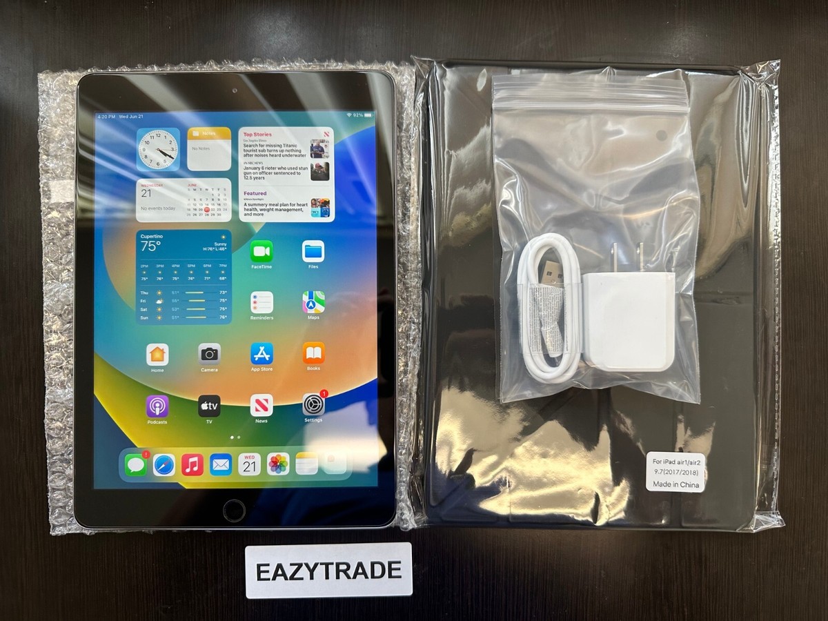 Apple iPad 5th Gen 9.7in - 32GB 128GB - Gray Silver Gold - BUNDLE