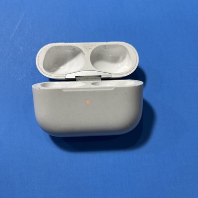 Apple AirPods Pro 2nd Generation Lightning Charging Case Model