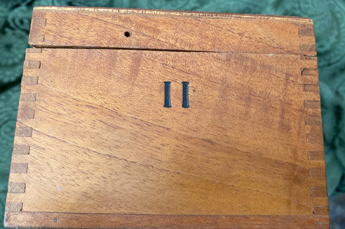 VINTAGE SANTA CLARA CIGARS 1830 SAN ANDRES MEXICO WOODEN CIGAR BOX