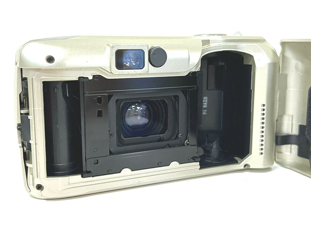 Exc+5 】Olympus mju II 110 35-mm Film Camera AF Zoom 38-110mm from