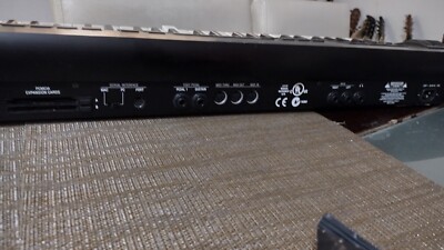 Alesis QS6.1 MIDIキーボード 61鍵 Alesis QS6.1 MIDIキーボード 61鍵