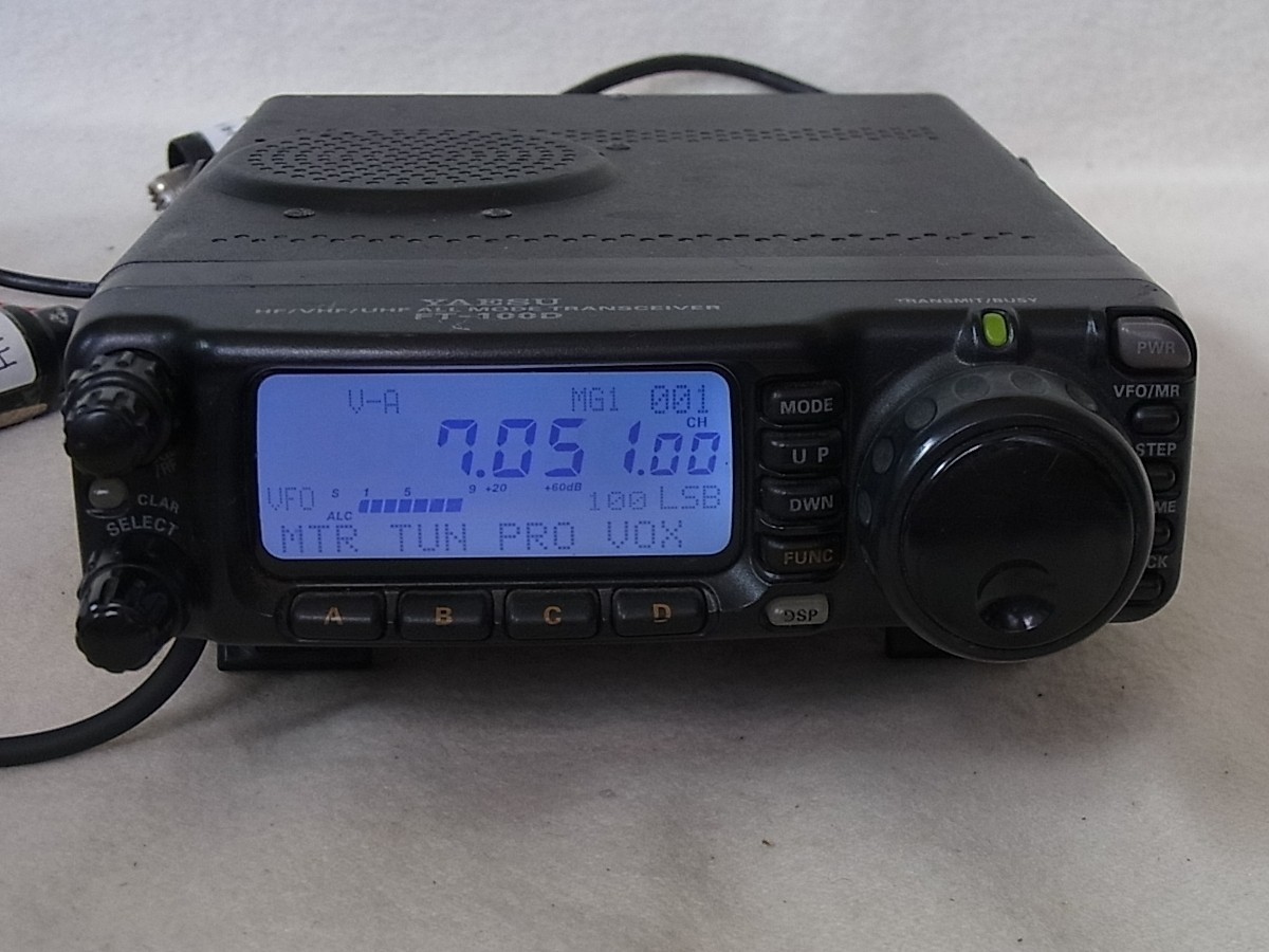トランシーバー yaesu FT-100 M(50w) Yaesu FT-100, Yaesu ft100