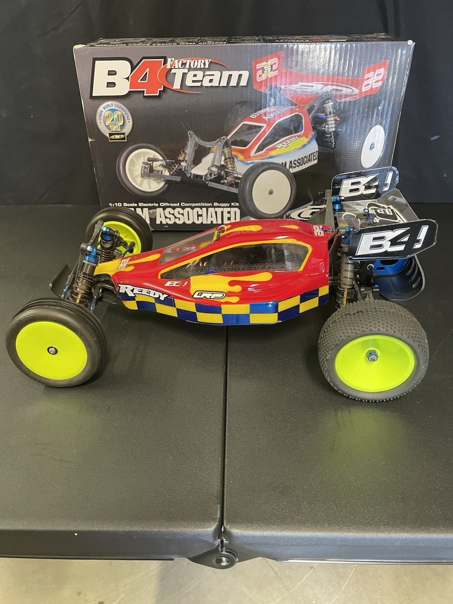 TEAM ASSOCIATED B4 1/10 バギーキット TEAM ASSOCIATED B4 1/10