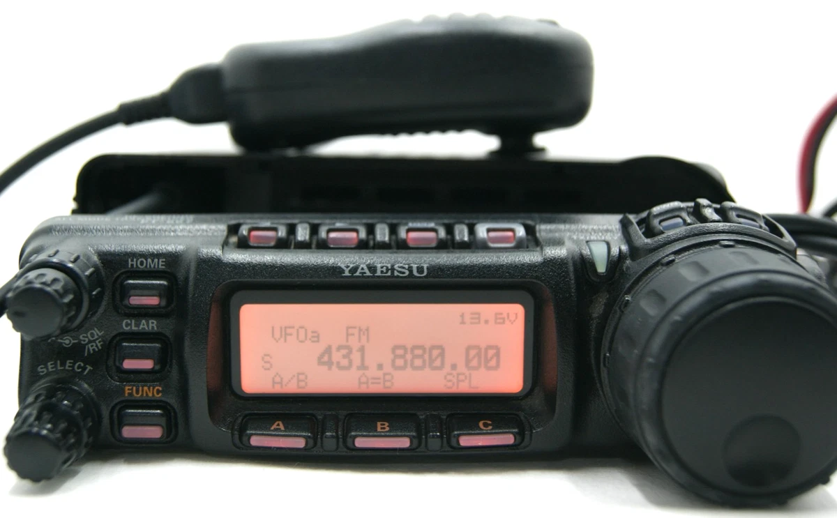 トランシーバー yaesu FT-100 M(50w) Yaesu FT-100, Yaesu ft100