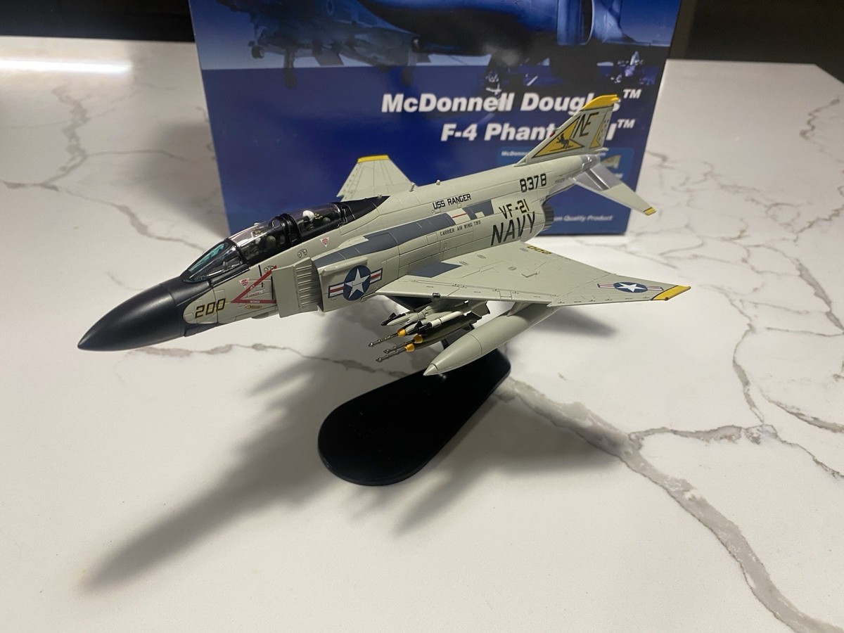 ホビーマスター 1/72 CCF ハーバード MK.4 ドイツ 1960 CCF Harvard Mk