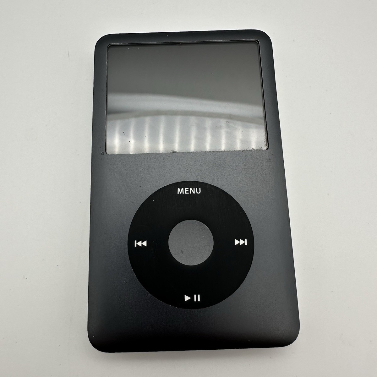 B)XS14【ジャンク品】 iPod classic 160GB 2009 シルバー