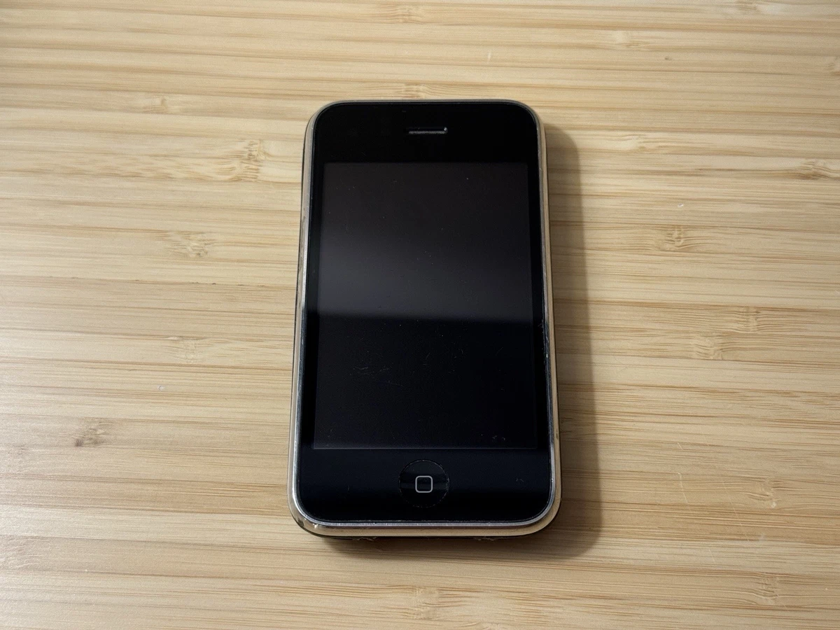 M*H様 iPhone 3GS Black 16 GB SIMフリー M*H様 iPhone 3GS Black 16