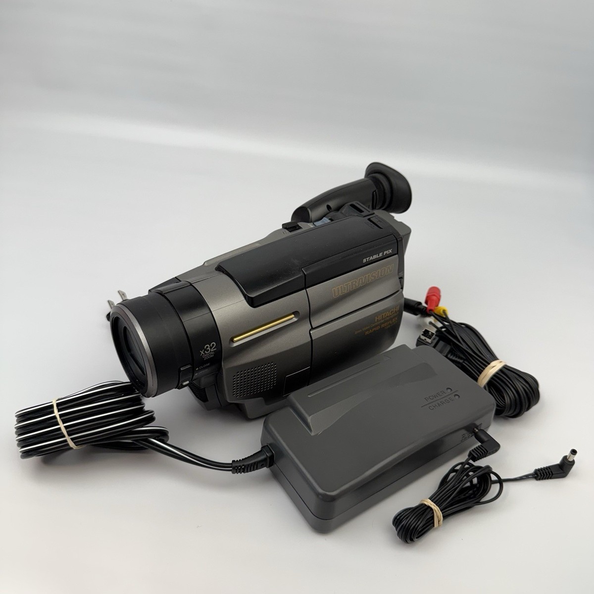 正常動作確認美品◇日立ビデオカメラ Hi8 VM－H100L はなれワザ