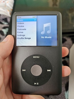 Apple iPod Classic 7th Gen 160GB Black Model MC297J Working Used