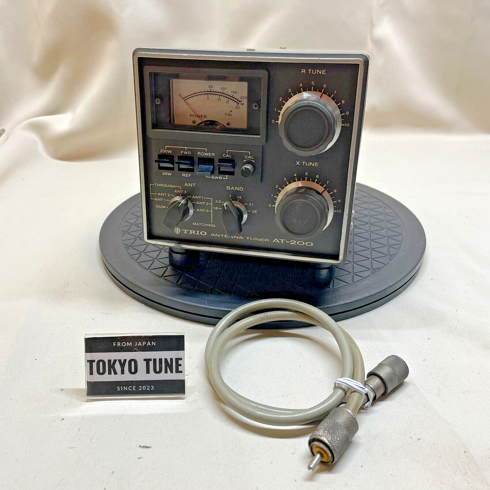TRIO トリオ AT-200 HF アンテナチューナー 中古TRIO アンテナ
