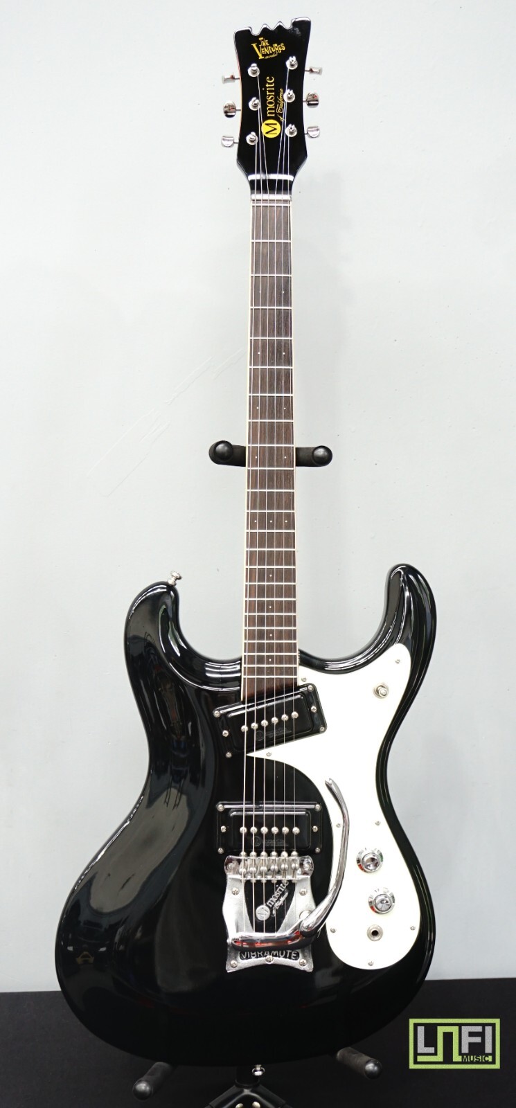 Mosrite V-65 The Ventures Reissue Vibramute Electric Guitar