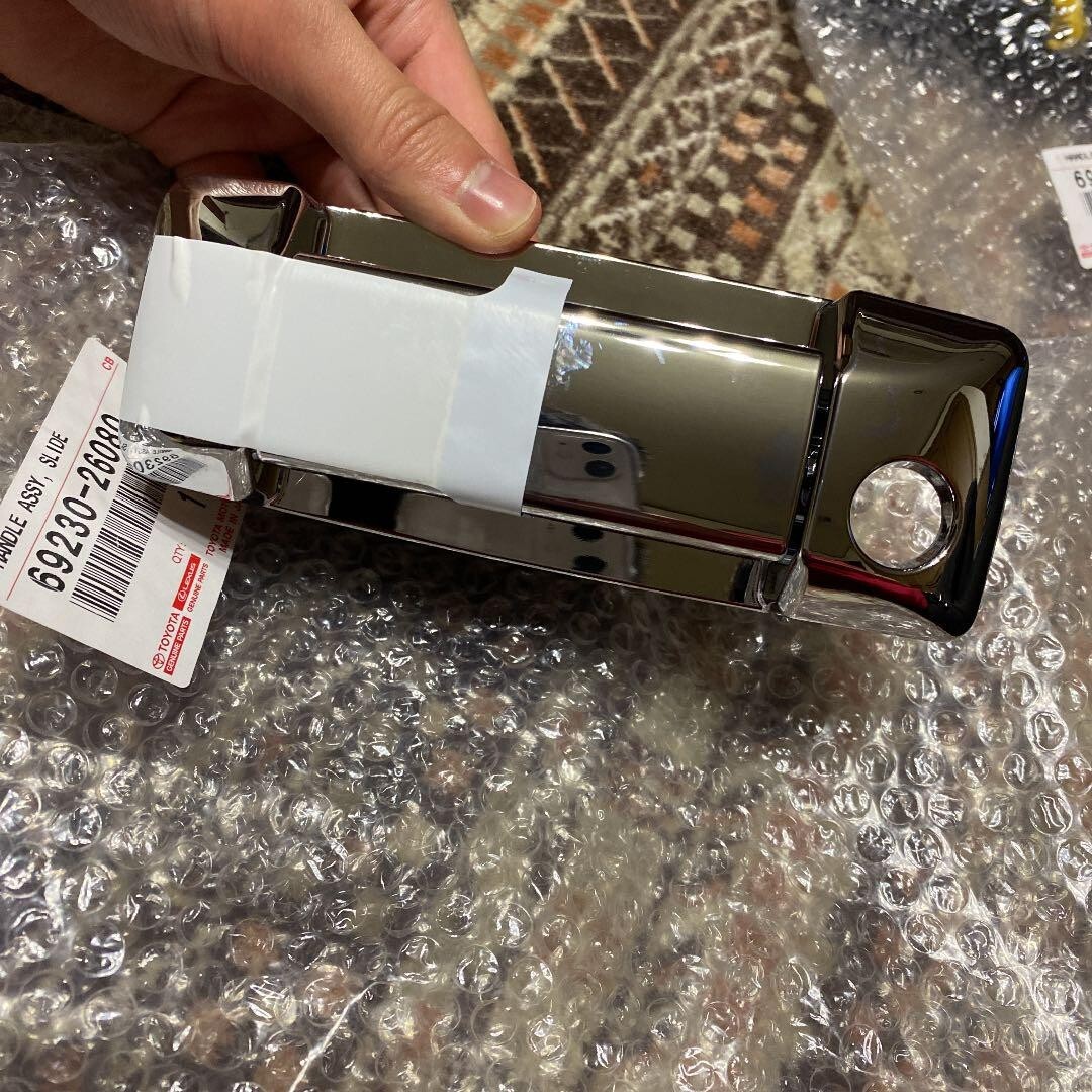 Toyota Genuine HANDLE ASSY, REAR DOOR OUTSIDE, RH 69230 - 26080 | eBay