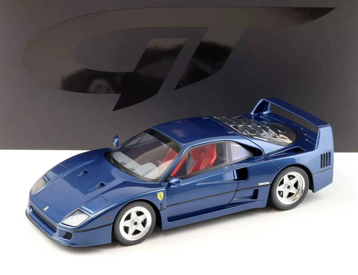 Ferrari F40 1/18 ガレージシーン ジオラマモデル Ferrari F40 1/18