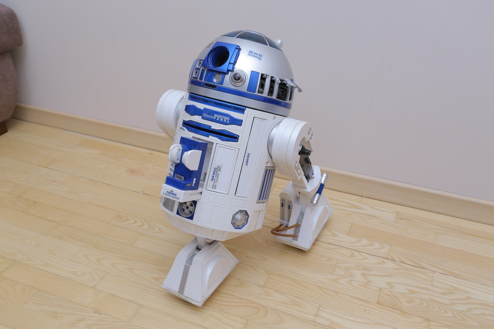 Nikko R2D2 dvd projector Star Wars 1/2 scale | eBay