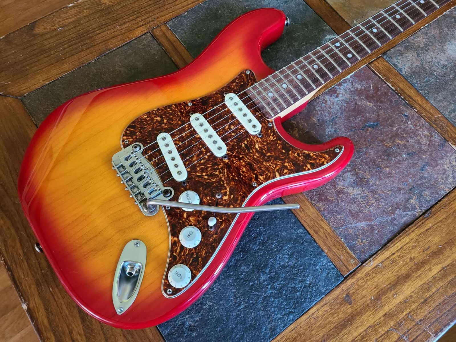 G&L Legacy ストラト stratocaster バーズアイメイプル G&L Legacy