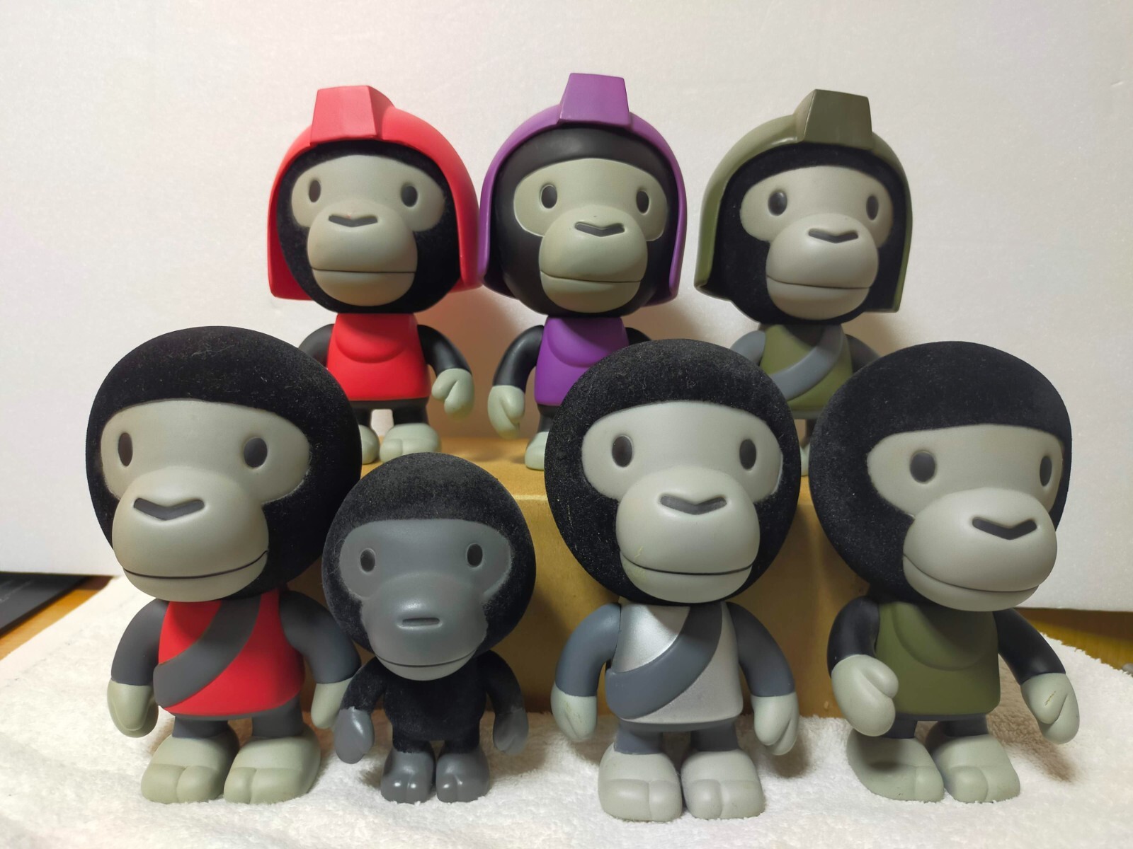 BAPEフィギュア ape フューチュラ 3缶セット FUTURA BAPEフィギュア