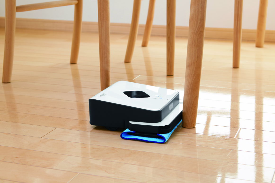 ルンバに続くお掃除ロボ第2弾、床拭きロボット「ブラーバ380j」発売