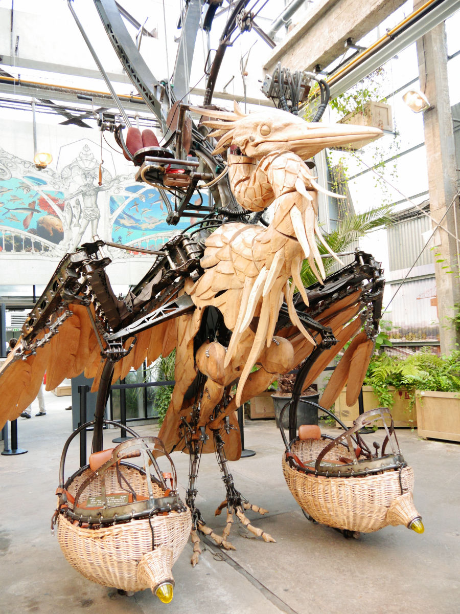 全長12メートルの巨大象ロボに乗れる機械仕掛けの遊園地「レ・マシーン