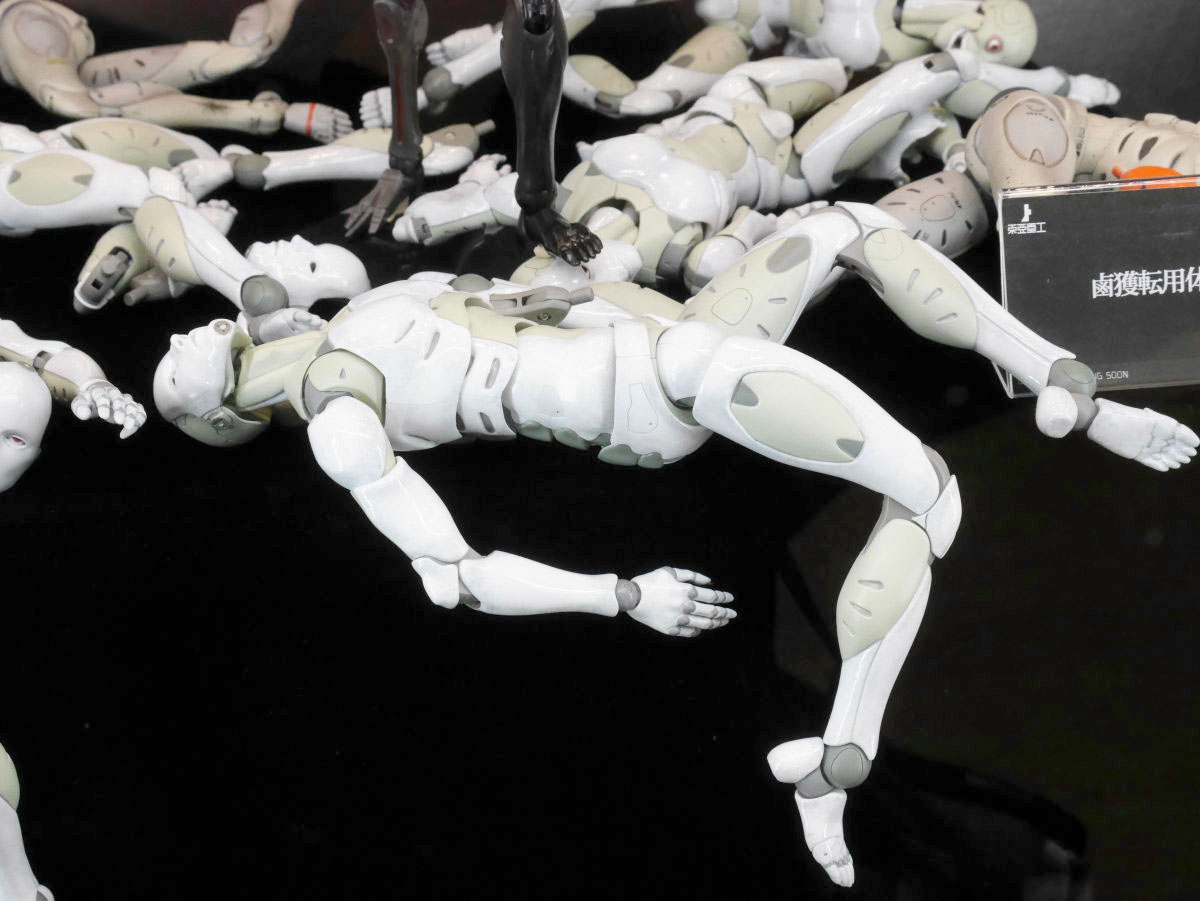 SFの重厚さを感じさせる「シドニアの騎士」にも出た「東亜重工」製「行