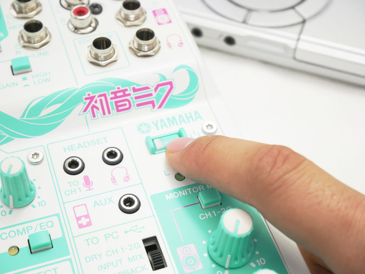 初音ミクとコラボしたYAMAHAのミニミキサー「AG03-MIKU」をいろいろ