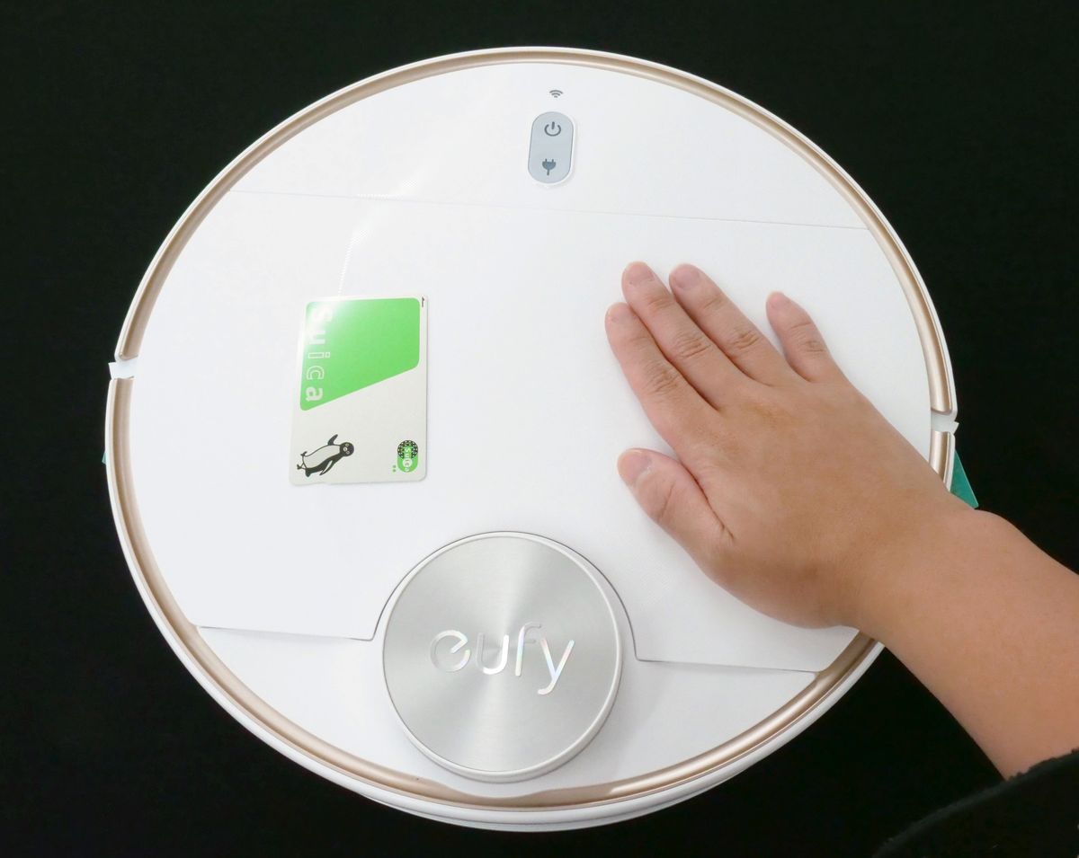 水拭き＆吸引のダブル掃除にマッピング機能・水洗い可能ダスト容器など