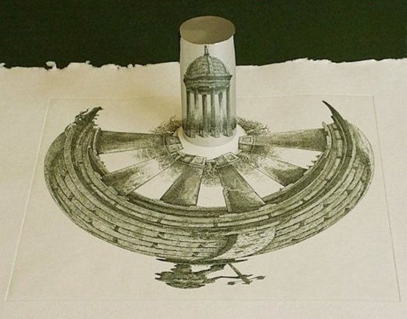 一見するとよくわからないが、あることをすると隠された絵がわかる