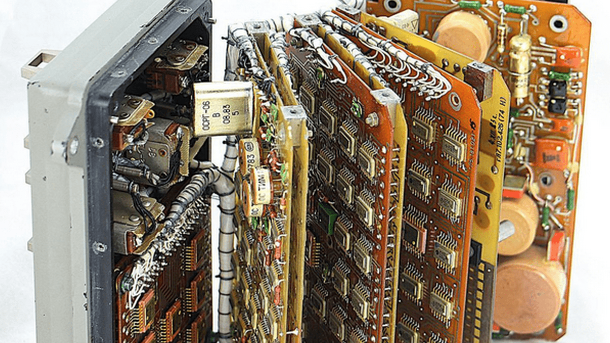 ソビエト連邦 宇宙計画使用済み切手セット 50枚ほどの詰め合わせ。USSR