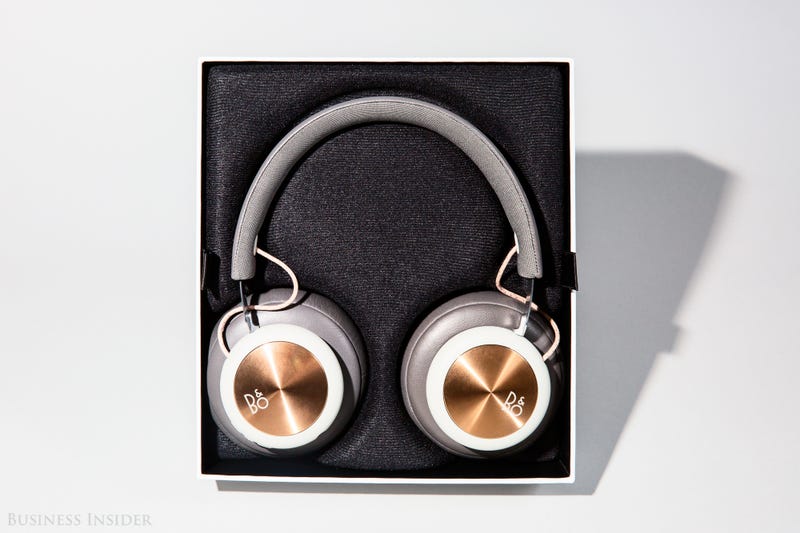 Bang & Olufson BeoPlay H4 Headphones: REVIEW - Business Insider