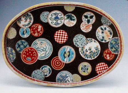 伊万里焼の作家物◼️かなり可愛い波打ったフタ付きの陶器、古美術品