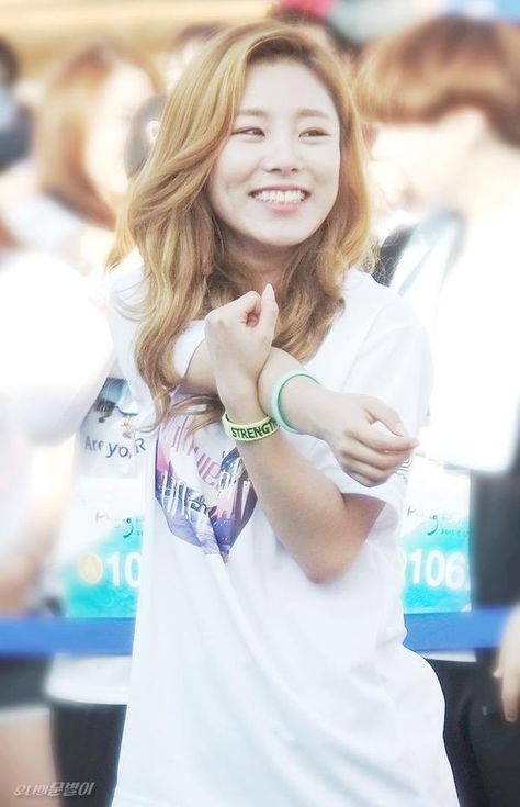 mamamoo wheein サインポラロイド 2025 SEASON'S GREETINGS [Either