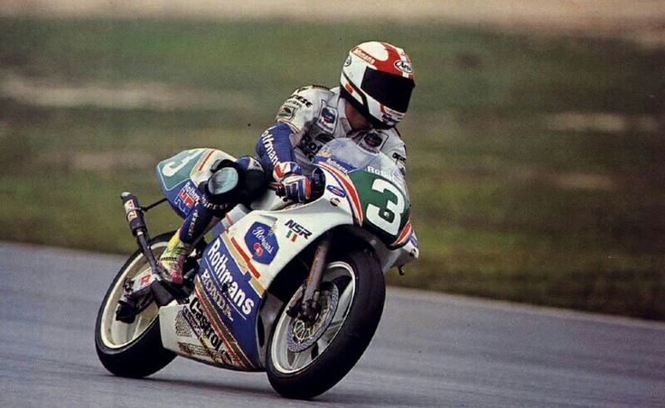 Moto 125 IXO - 1:12 - Honda NSR 250cc 1991 - #3 Luca Cadalora