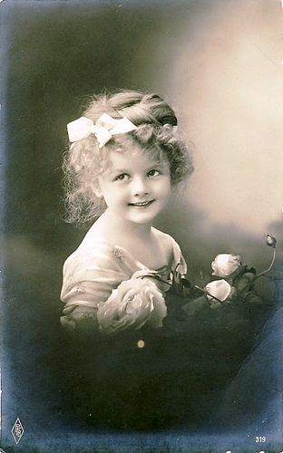 アンティーク ポストカード マンドリンと美しい少女｜アンティーク