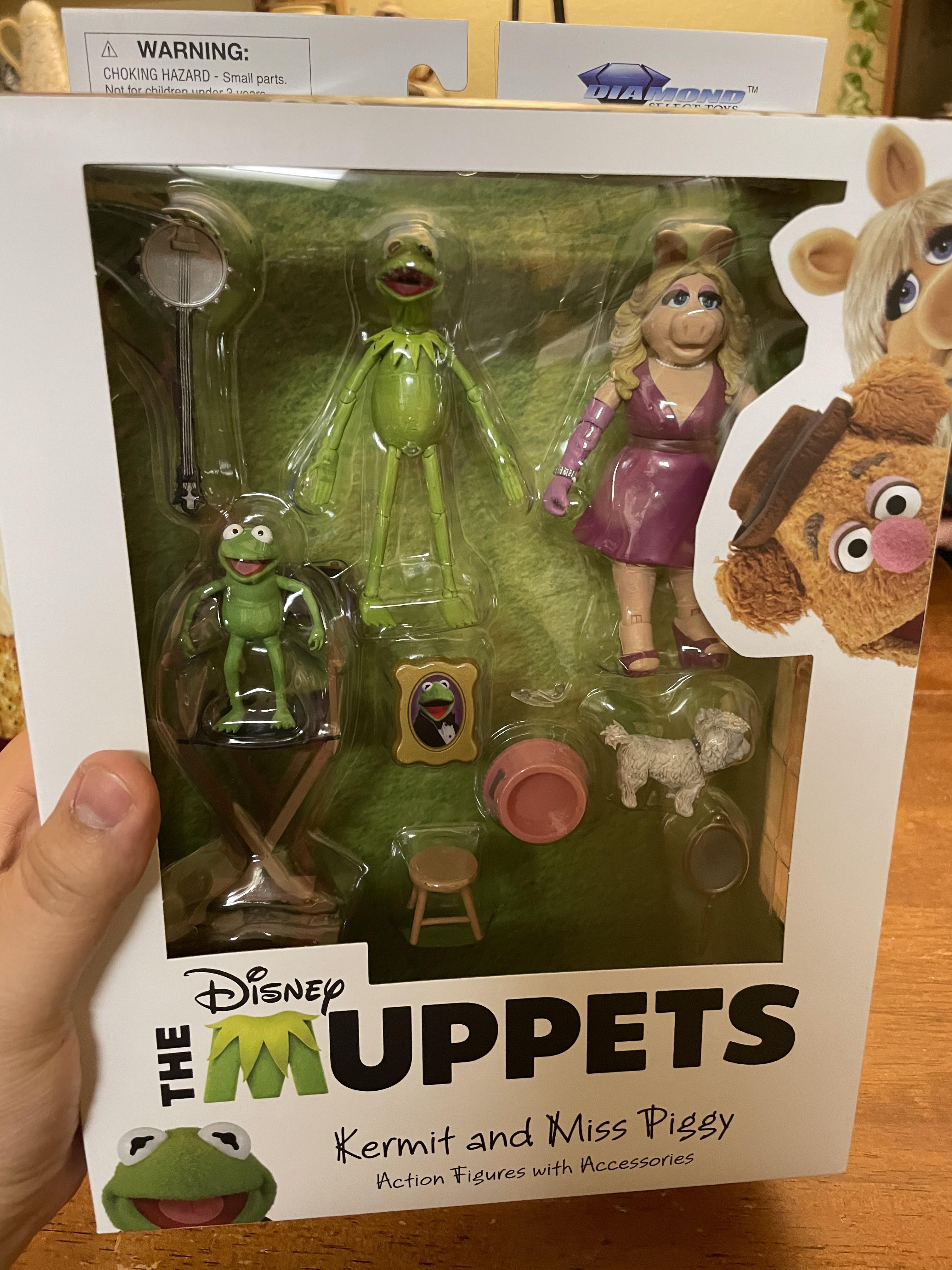 お金を使うのは簡単じゃないよね。Diamond Selectのカーミットとミス