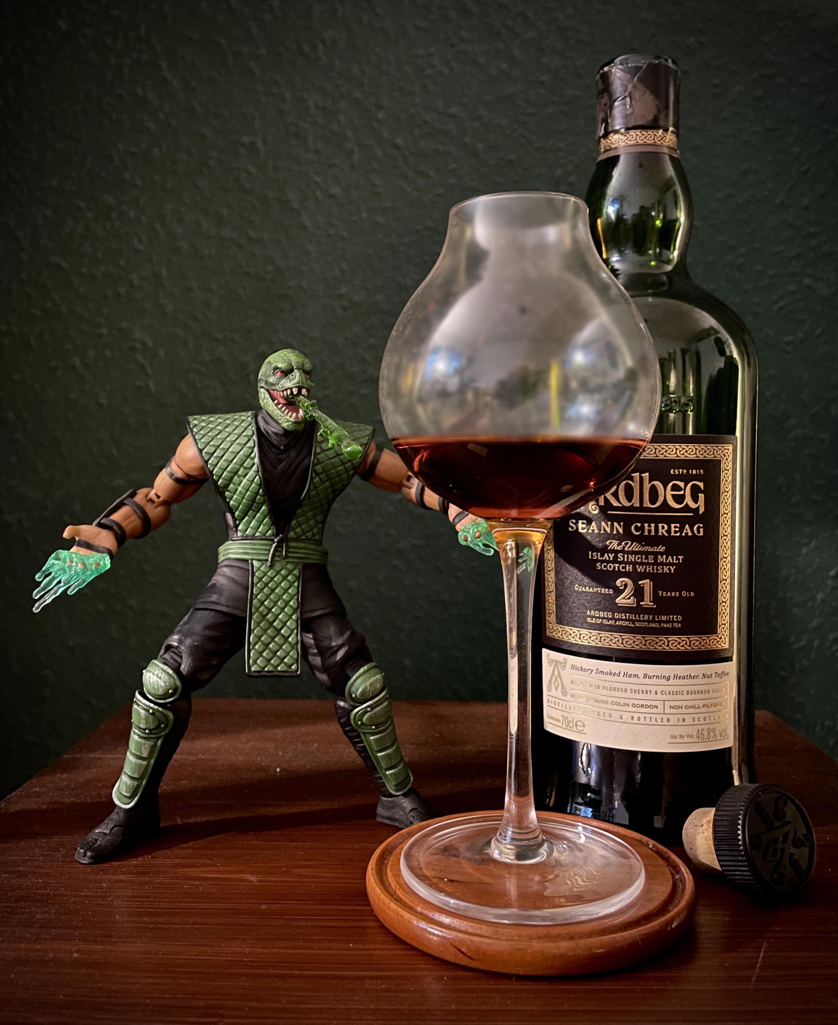Review: Ardbeg 21y. Seann Chreag 46% - „Oogies older brother“ : r
