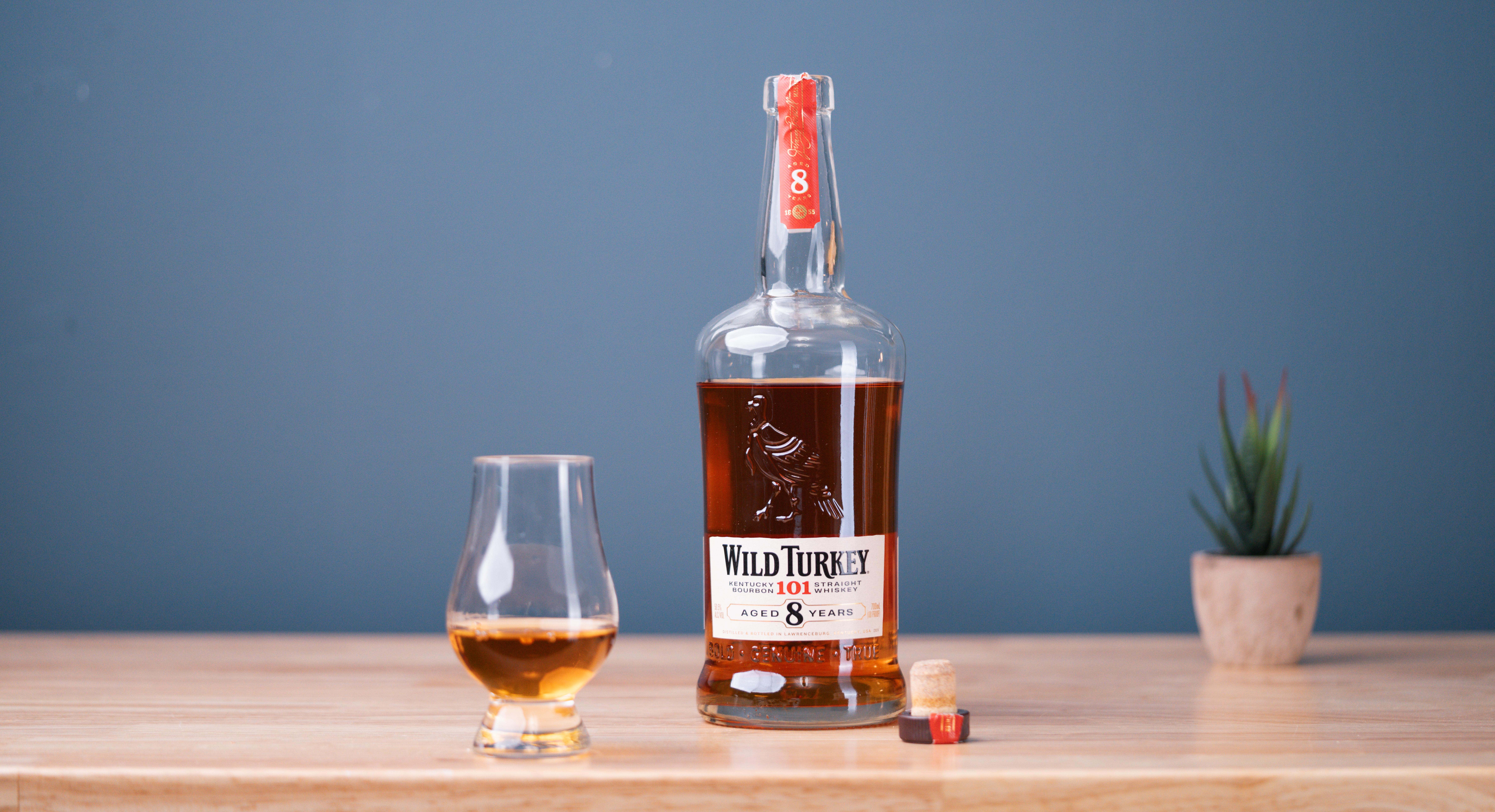 レビュー 2310 - ワイルドターキー 8年 / 101プルーフ : r/bourbon