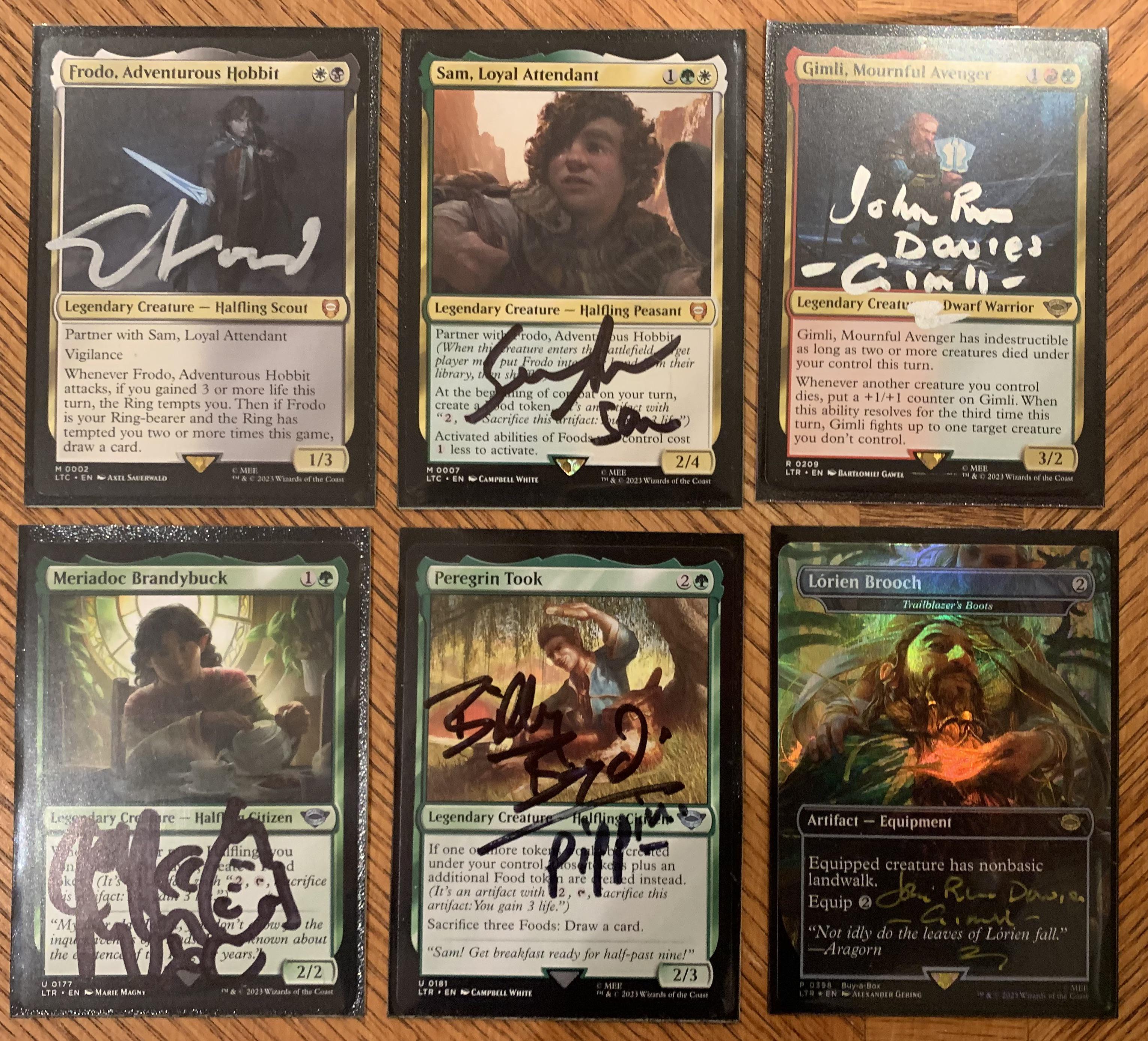 全部、サイン入りのロード・オブ・ザ・リングのカードだよ！ : r/mtg